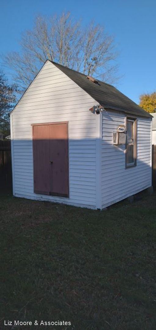 Building Photo - 2 br, 1 bath House - 1921 Long Green Lane