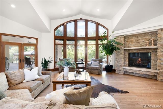 Building Photo - 1705 W Hinsdale Pl