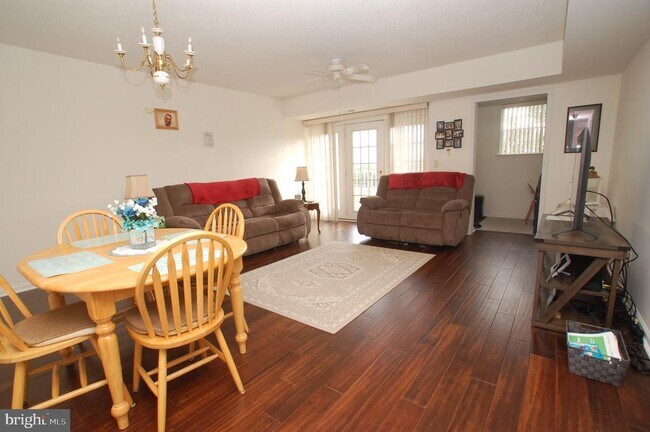 Building Photo - 6403 Centennial Station Dr