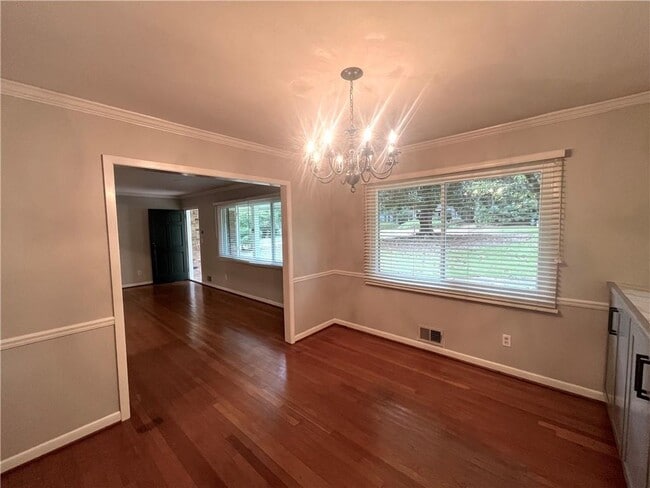 Building Photo - 2301 Echo Hills Cir NE