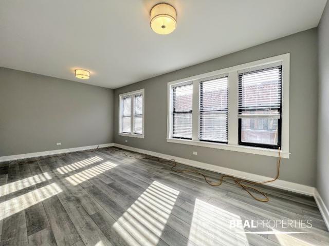 Primary Photo - 2 bedroom in CHICAGO IL 60613