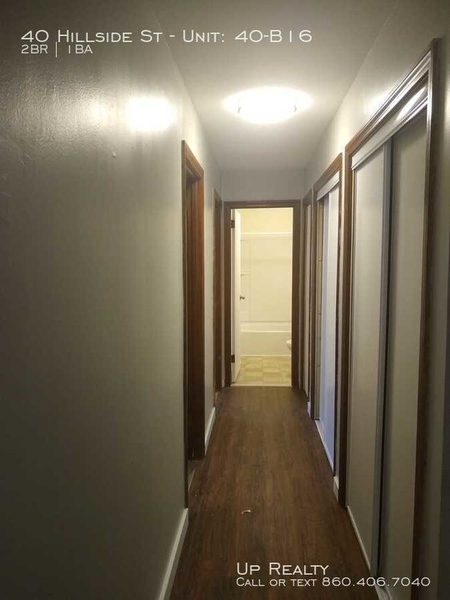 Building Photo - 40 Hillside St