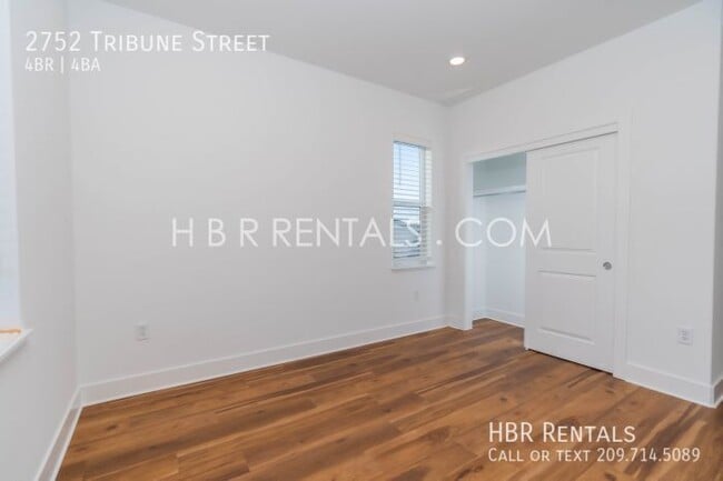Building Photo - 2752 Tribune St
