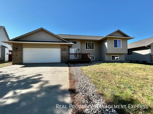 Building Photo - 7636 S Rose Crest Ct