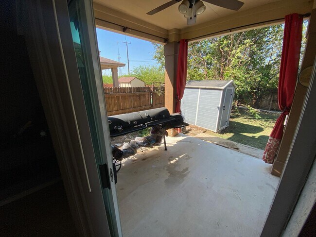 Building Photo - 7919 Martinelli