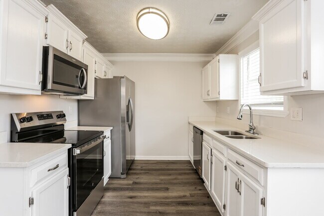 Building Photo - 1014 Alford Ct