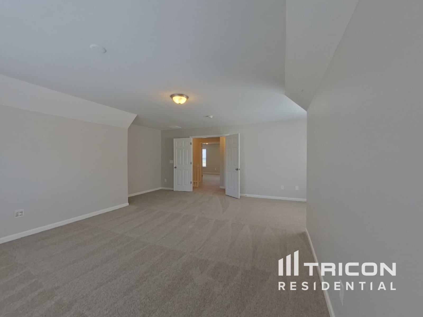 Building Photo - 301 Minitree Ln