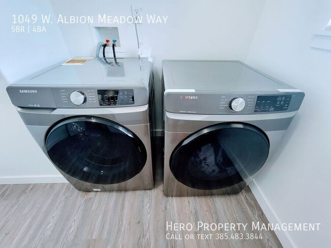 Building Photo - 1049 Albion Meadow Way