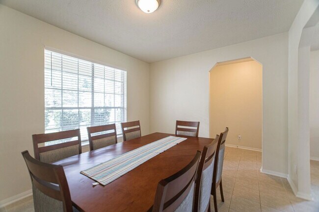 Building Photo - 1111 Turnberry Park Ln