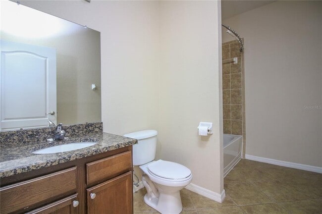 Building Photo - 1918 Griffin's Green Dr