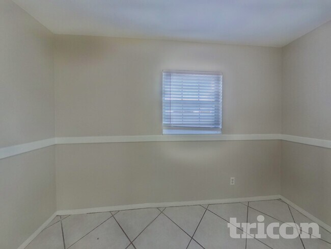 Building Photo - 2761 59th Ave N