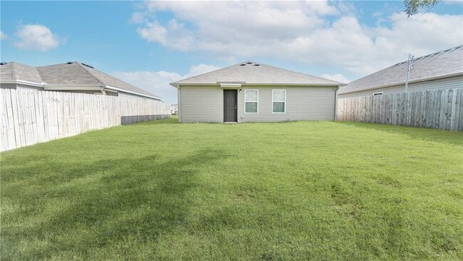 Building Photo - 5016 W Colfax Loop