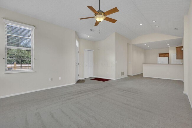 Building Photo - 7465 Red Maple Pl