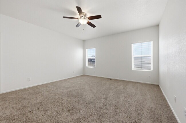 Building Photo - $2,295.95,  3 Bed, 2 Bath Home In Co Springs with Fenced in Yard!