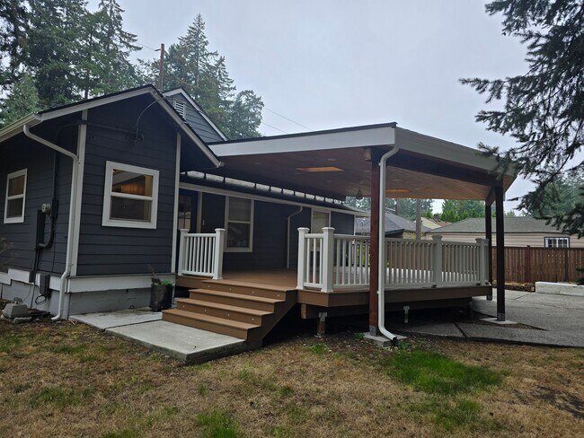 Building Photo - 12911 Gravelly Lake Dr SW