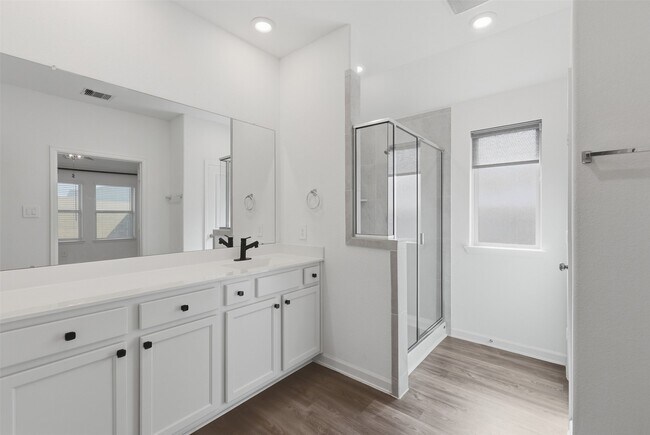 Building Photo - 32322 Melbrooke Dr