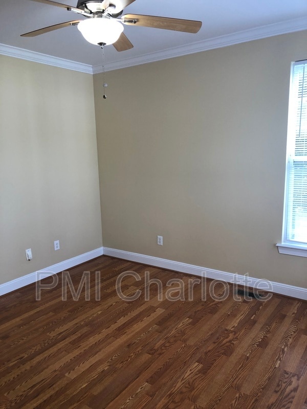 Building Photo - 6710 Mallard Park Dr