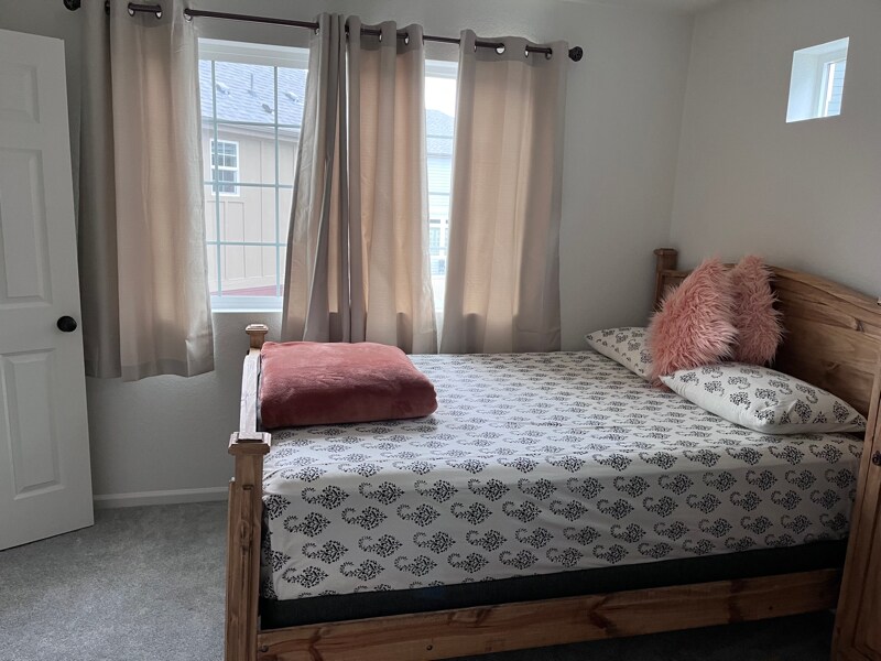 Building Photo - 3960 N Quatar Ct