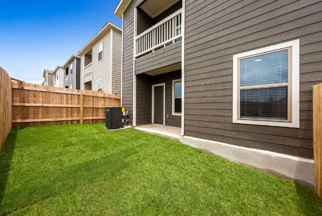 Building Photo - New Construction. Immediate Move In