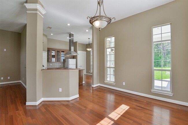 Building Photo - 3960 Farm to Market 1960 Rd E