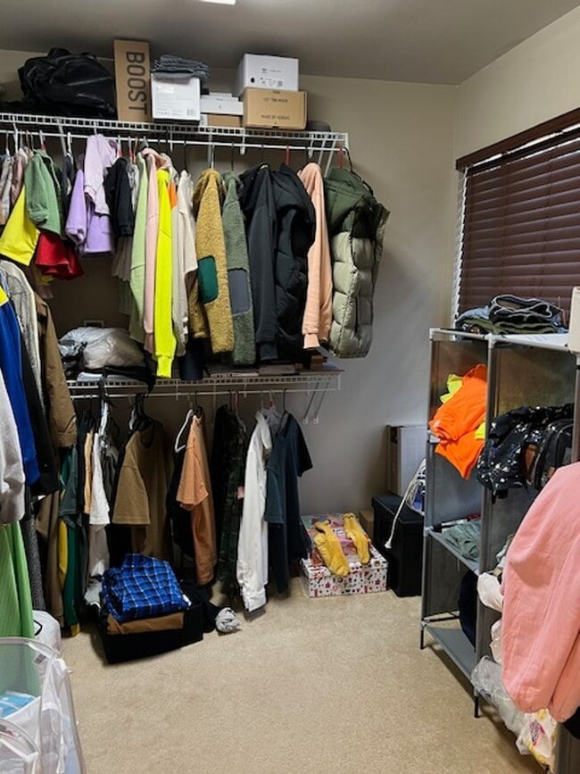 Building Photo - Single Family House