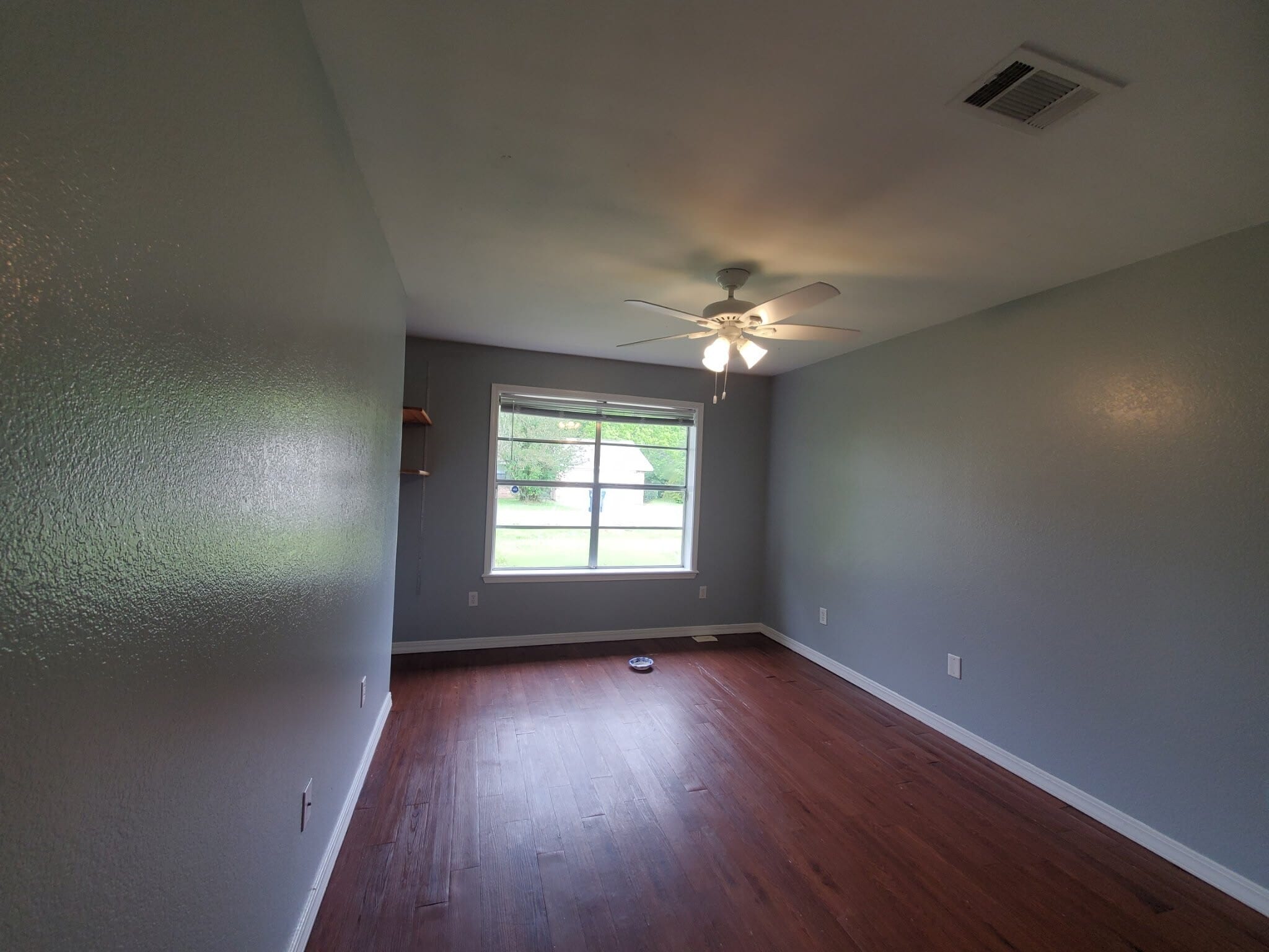 Building Photo - 1595 S Louisiana Ave