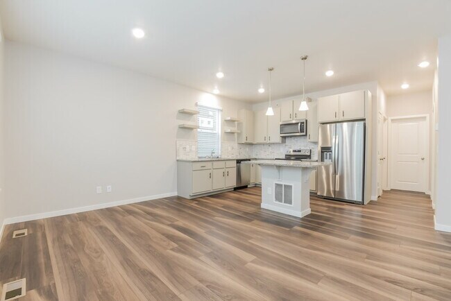 Building Photo - 18579 E 47th Pl