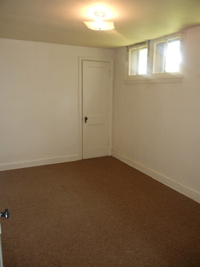 Building Photo - HOD620