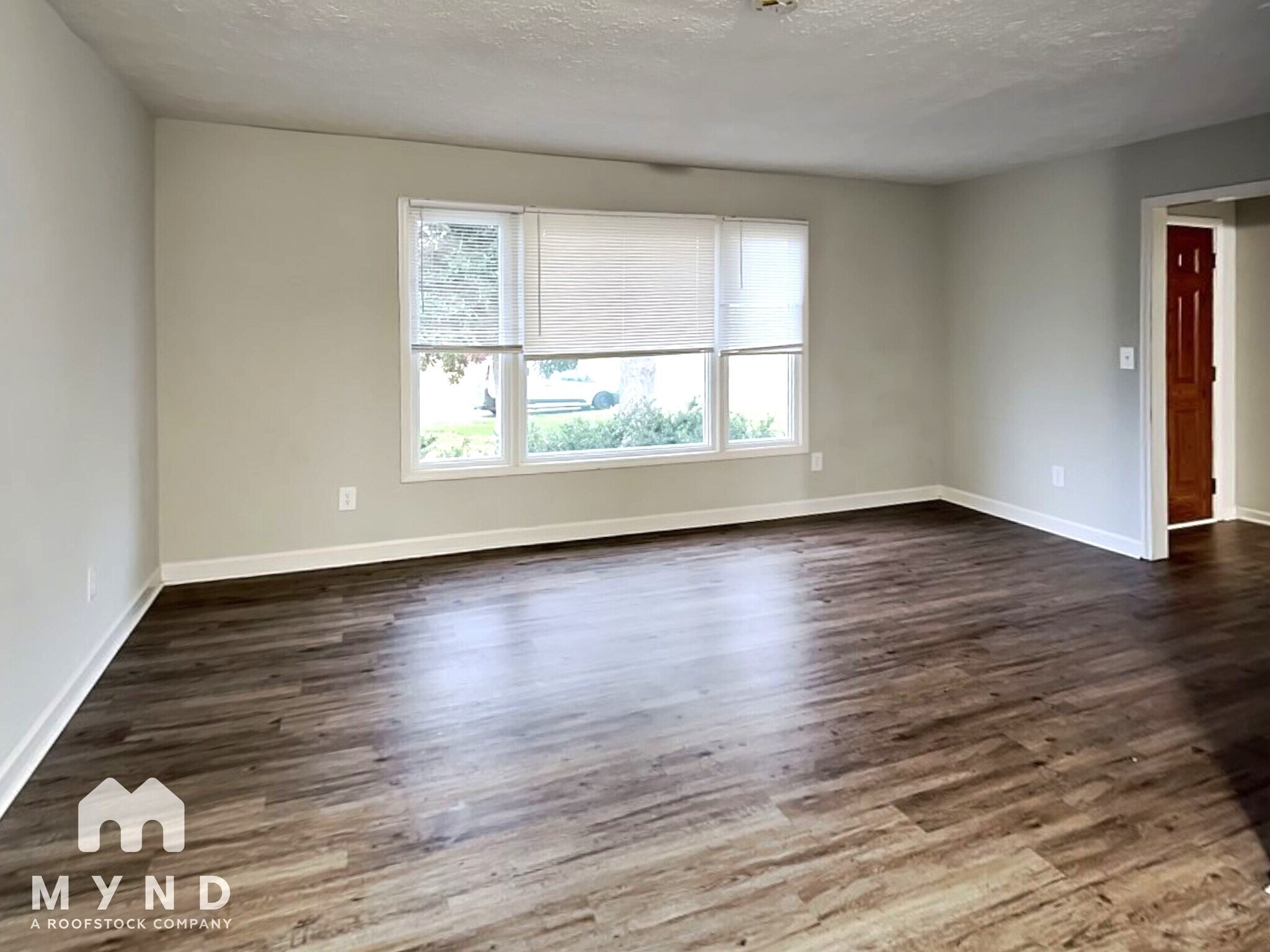 Building Photo - 2286 Briarwood Cir SW