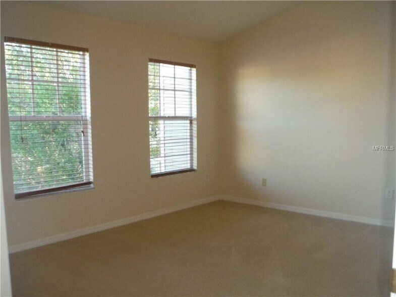 Building Photo - 11057 Black Swan Ct