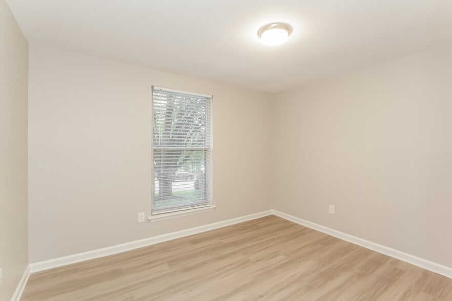 Building Photo - 10809 Balbriggan Ct