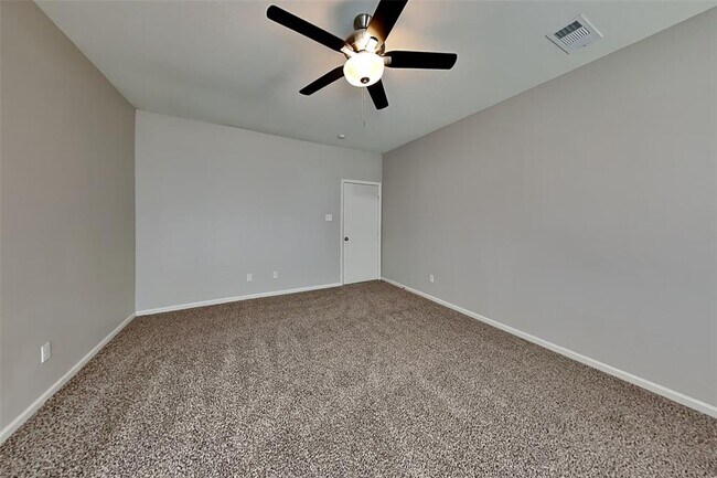 Building Photo - 14023 Cypress Falls Dr