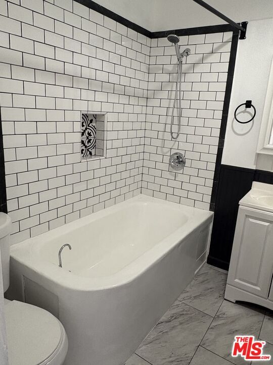 Building Photo - 3624 Arlington Ave