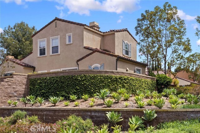 Building Photo - 61 Shade Tree