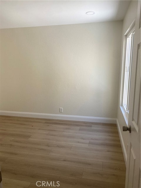 Building Photo - 1032 W Rainbow Falls Way