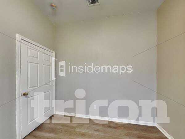 Building Photo - 709 W Park Dr