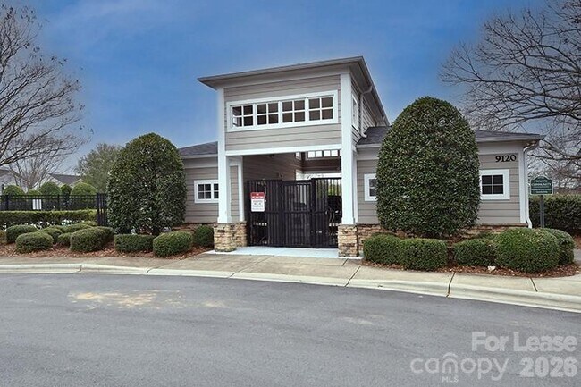 Building Photo - 8629 Buckhorn St