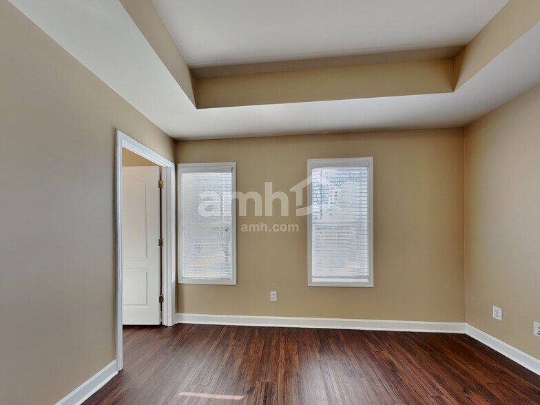 Building Photo - 12746 Cross Dale Dr