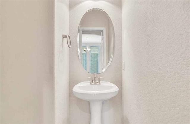 Building Photo - 183 Balfour Dr