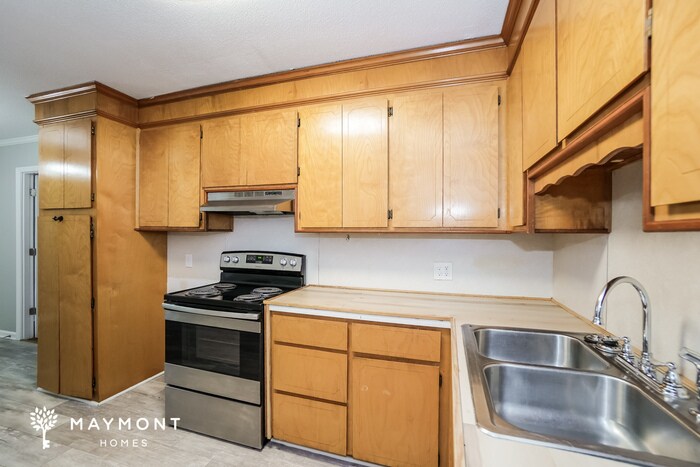 Building Photo - 212 Jean Wells Dr