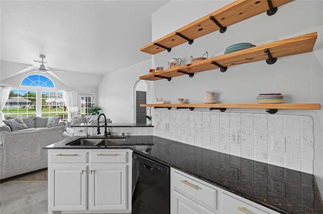 Building Photo - 11600 Winding Brook Dr