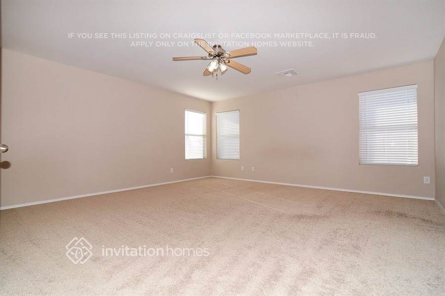 Building Photo - 18553 W Mariposa Dr