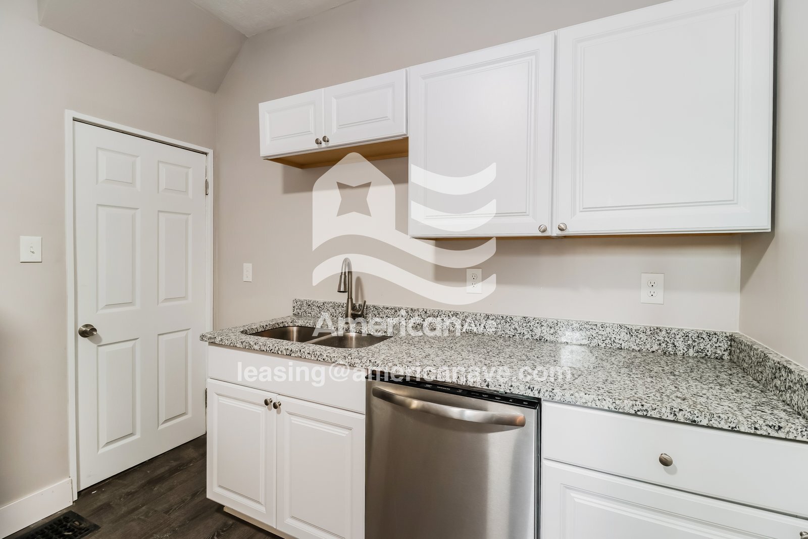 Building Photo - 939 Patterson St