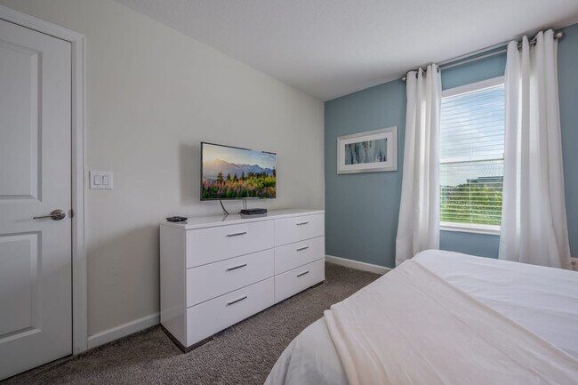 Building Photo - 8849 Cruden Bay Ct