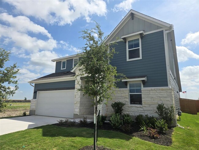 Building Photo - 715 Universal Dr