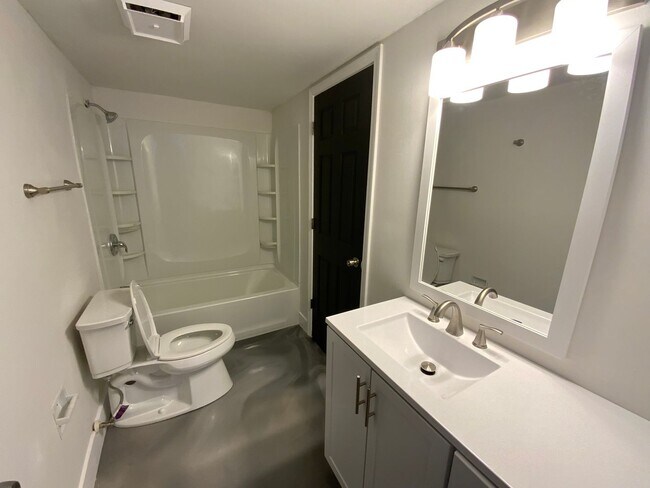 Building Photo - 3569-3571 Prescott Dr