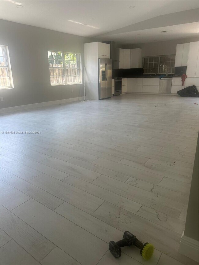 Building Photo - 12157 Natalies Cove Rd