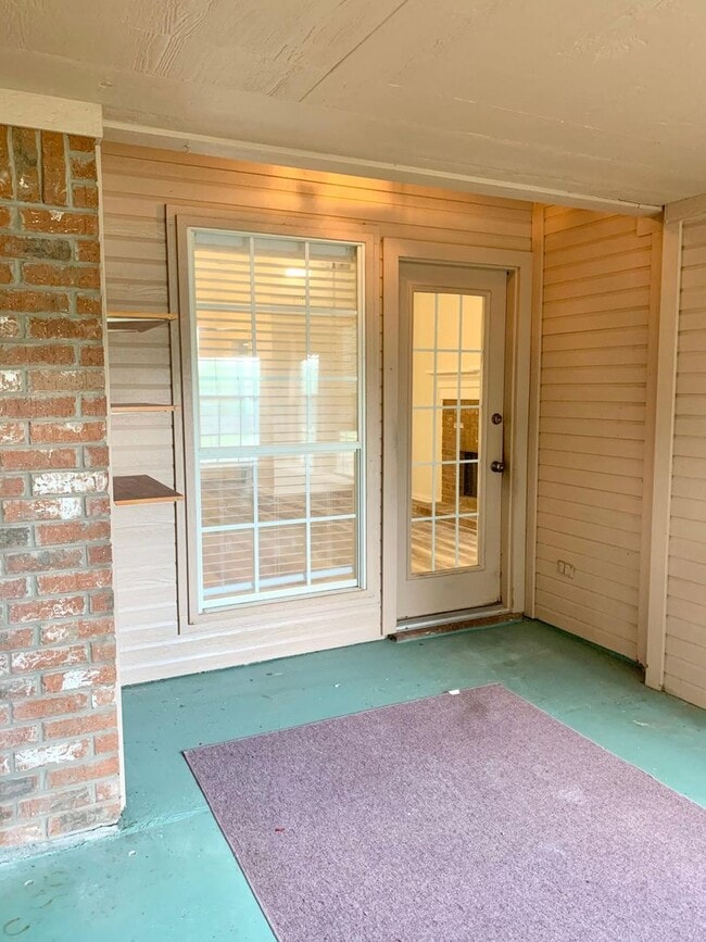 Building Photo - 1632 Whiterock Dr