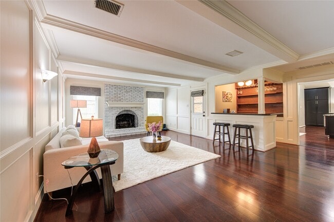 Building Photo - 15739 Fleetwood Oaks Dr