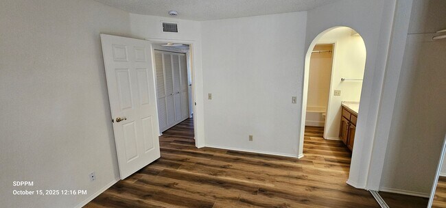Building Photo - NORTH PARK / SAN DIEGO - Nice 2 Bedroom / ...